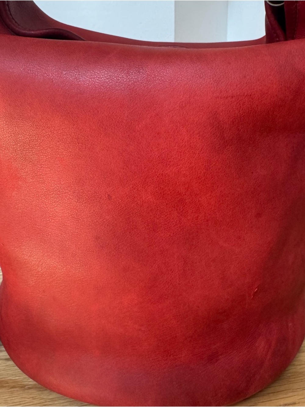 Vintage Coach Duffle Sac 9085 Red Leather Feed Sack XL Bucket Bag USA - Picture 6 of 15